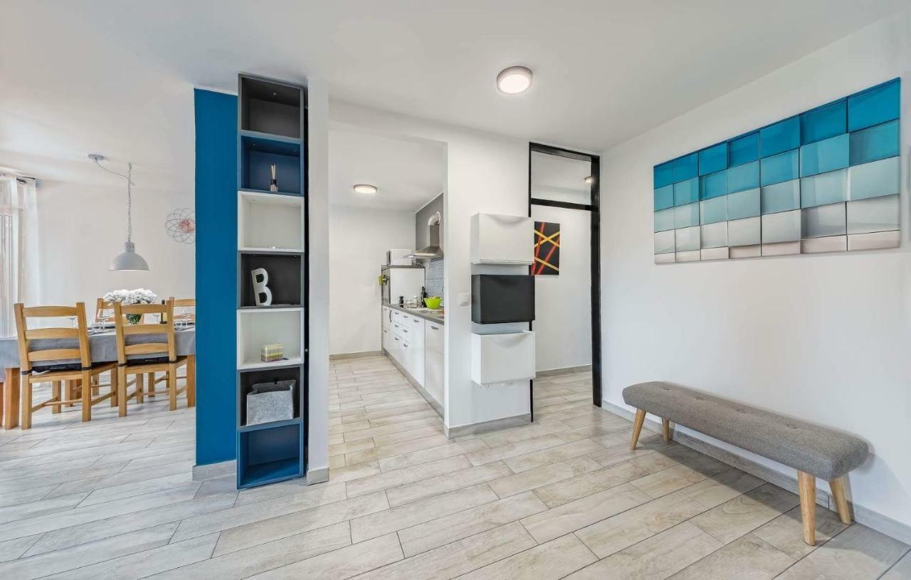 Apartment Rubix Pula Exteriér fotografie